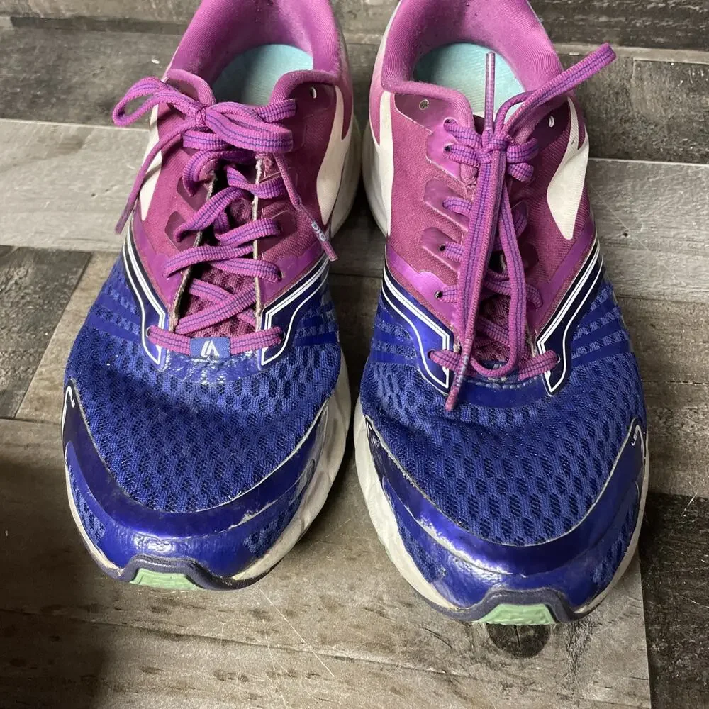 Brooks Launch 9 Lightweight Breathable Running Shoe Blue/Purple/White Womens 9